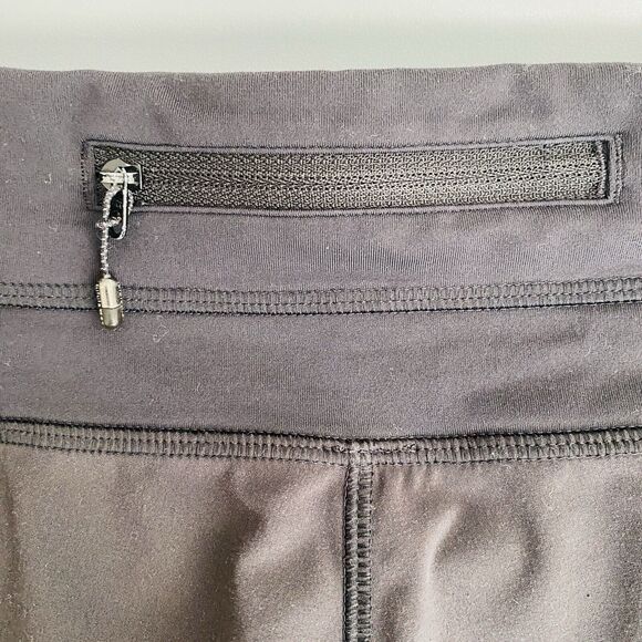 Lululemon Shorts Womens Solid Black Size 6 - Picture 4 of 7